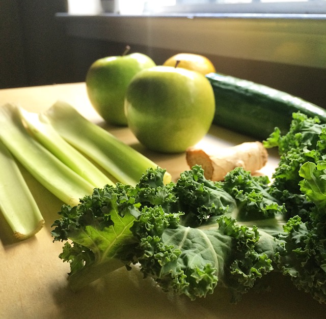 green juice ingredients - kale, celery, apple, ginger, lemon, cucumber